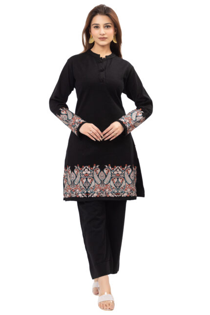 Black Daffodil Ethnic Set